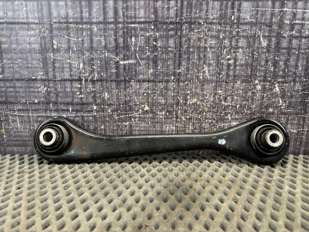 Рычаг подвески, 1000 рублей, Красноярск