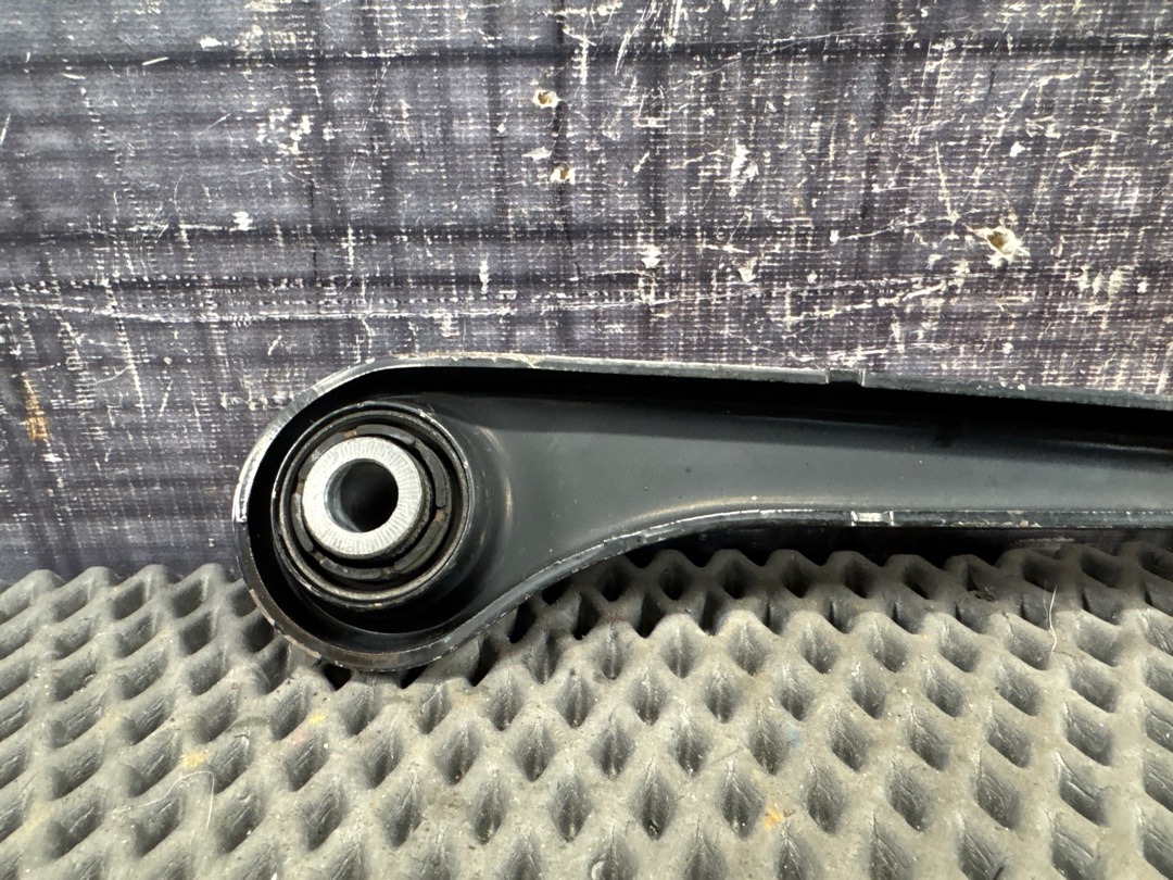 Рычаг подвески, 1000 рублей, Красноярск