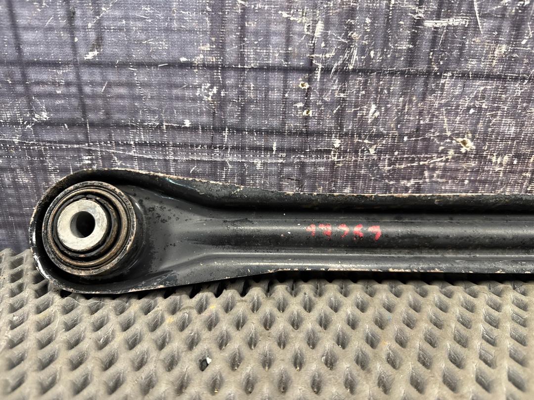 Рычаг подвески, 1500 рублей, Красноярск