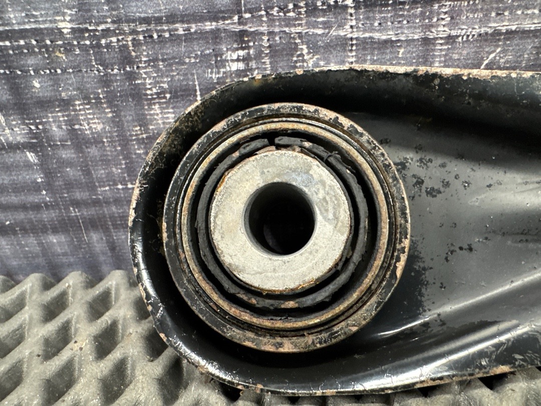 Рычаг подвески, 1500 рублей, Красноярск