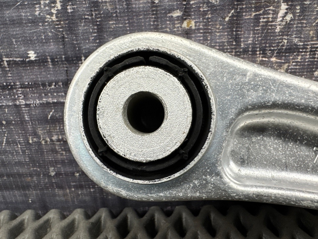 Рычаг подвески, 2000 рублей, Красноярск