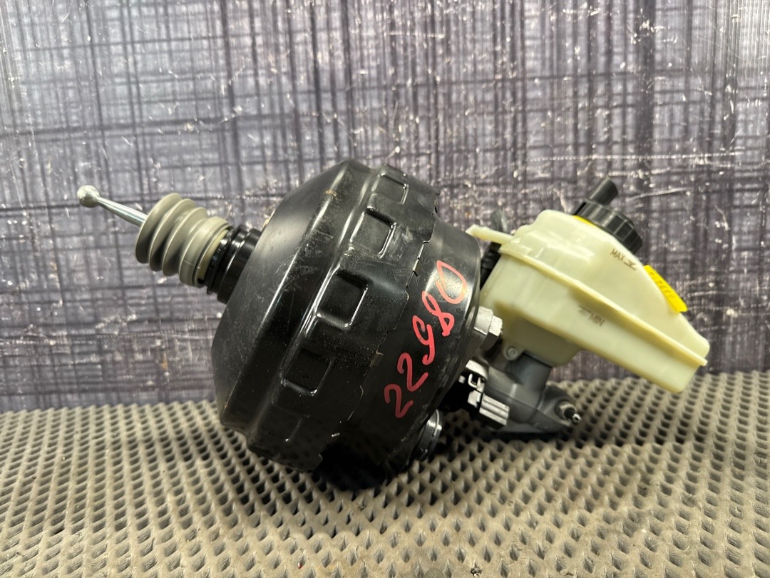 Вакуумный усилитель, 2000 рублей, Красноярск