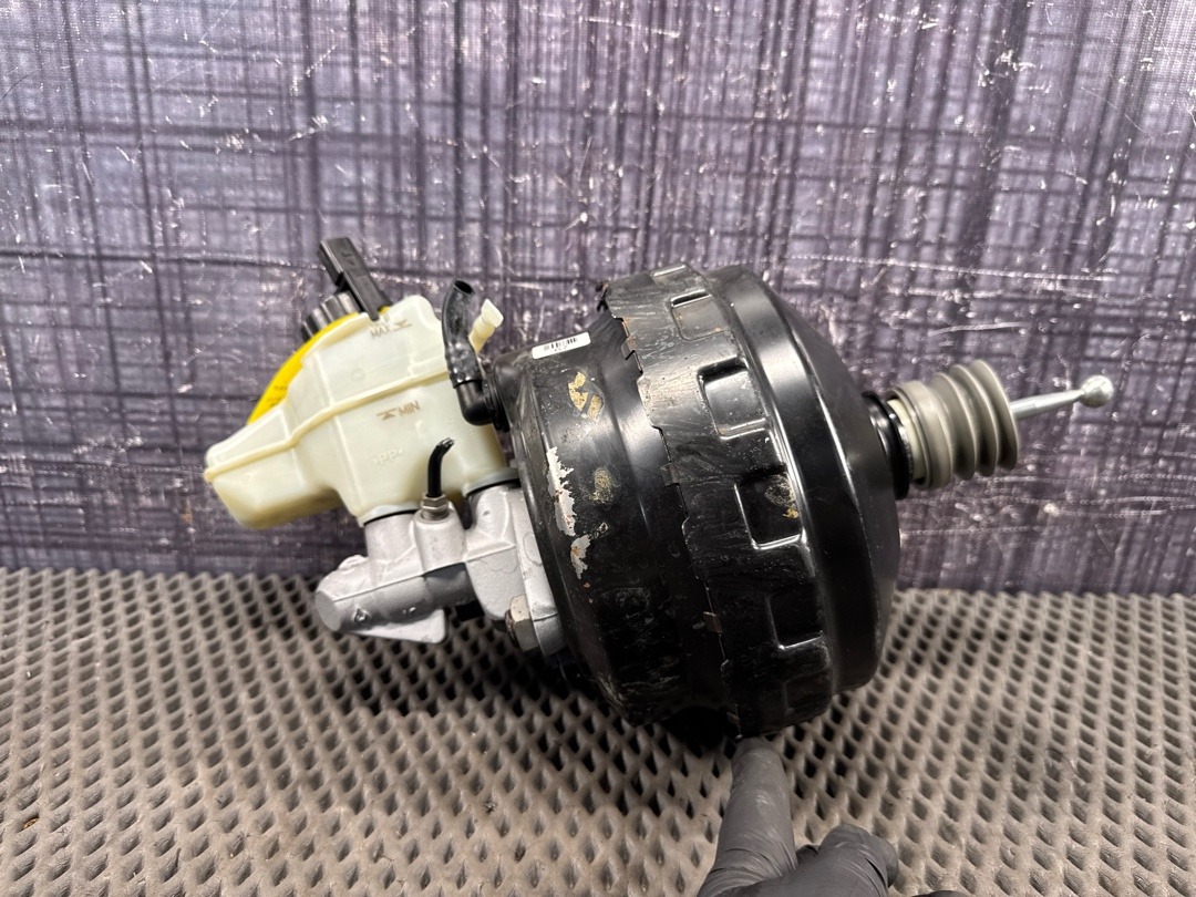 Вакуумный усилитель, 2000 рублей, Красноярск