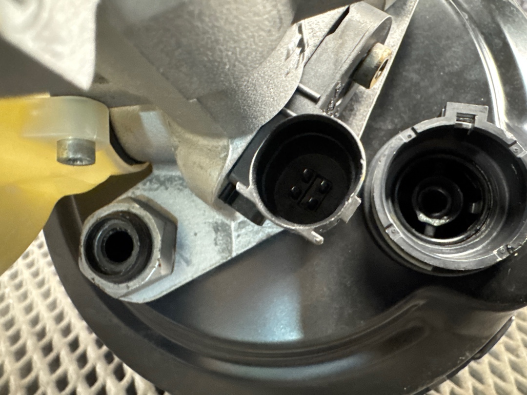 Вакуумный усилитель, 2000 рублей, Красноярск