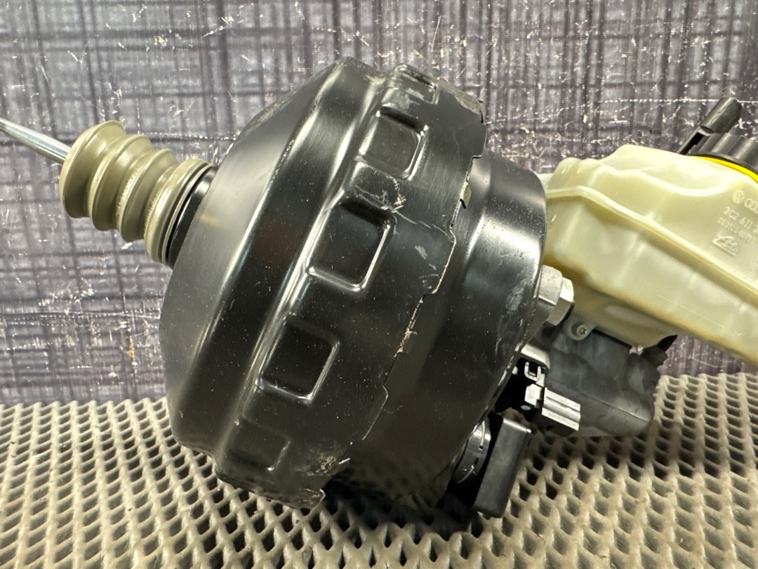 Вакуумный усилитель, 2620 рублей, Красноярск