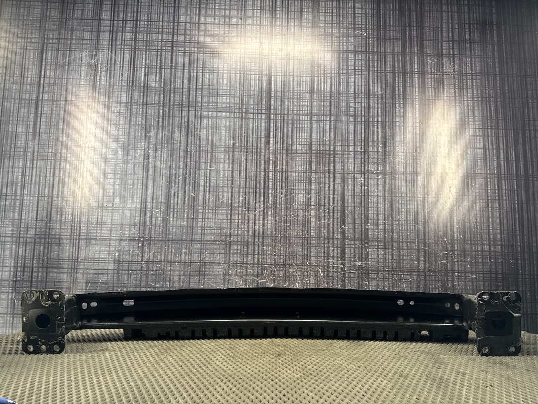 Усилитель бампера, 3500 рублей, Красноярск