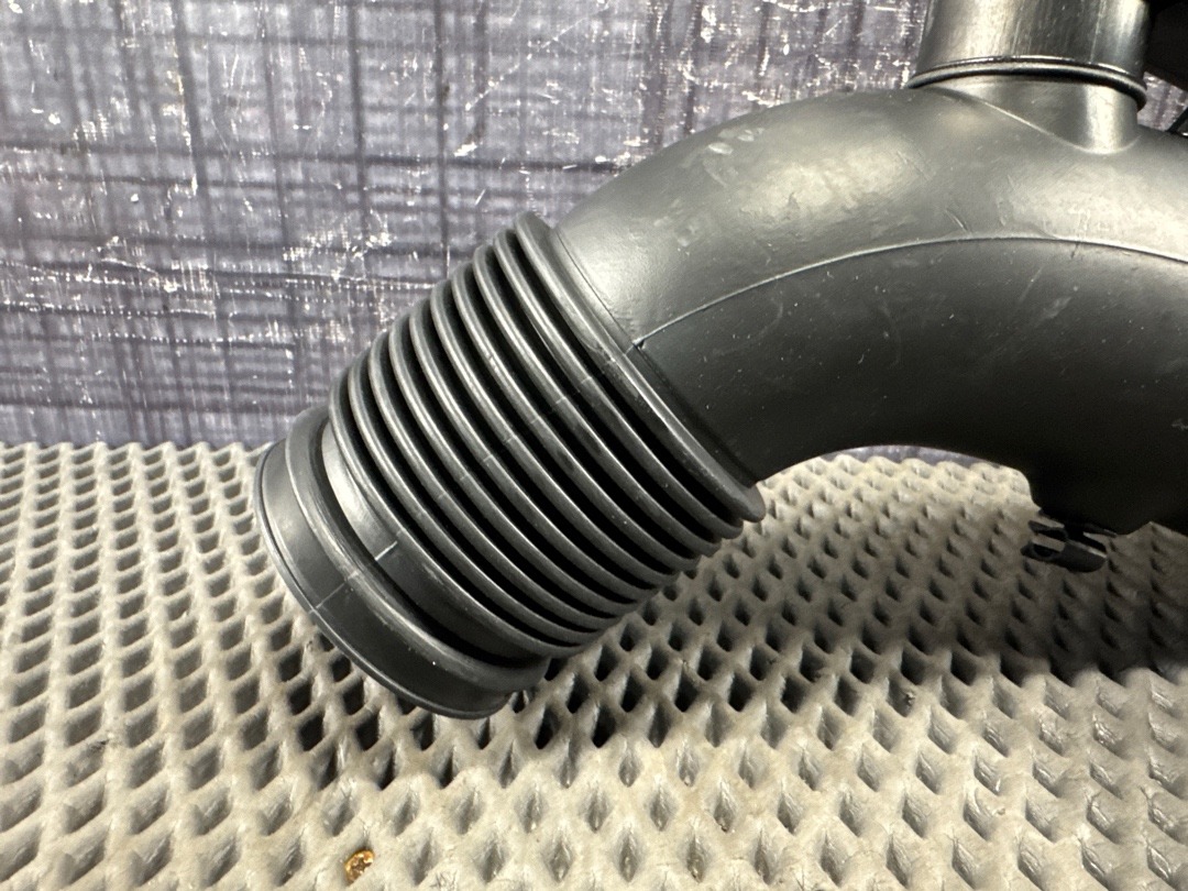 Гофра впуска, 1086 рублей, Красноярск