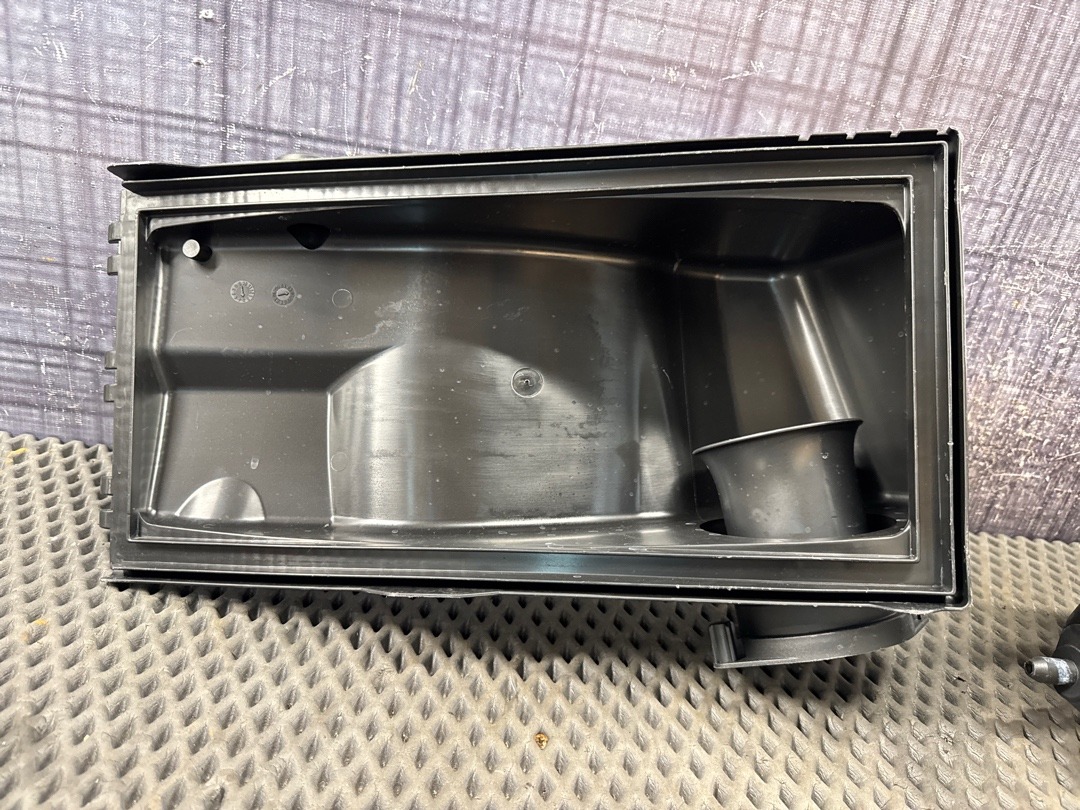 Корпус воздушного фильтра, 4000 рублей, Красноярск