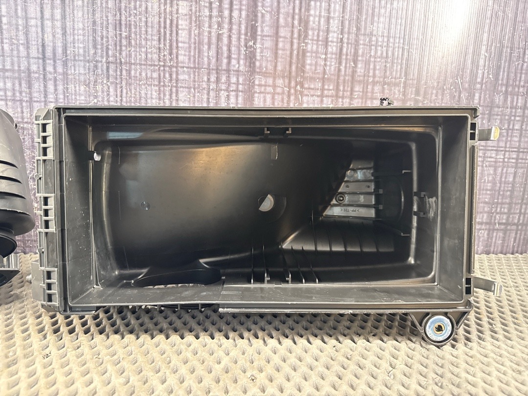 Корпус воздушного фильтра, 4000 рублей, Красноярск