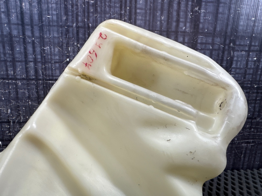 Бачок омывателя, 2110 рублей, Красноярск