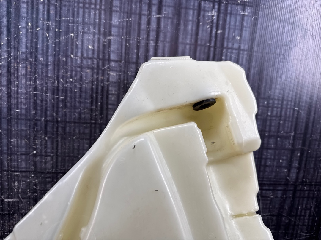 Бачок омывателя, 2500 рублей, Красноярск