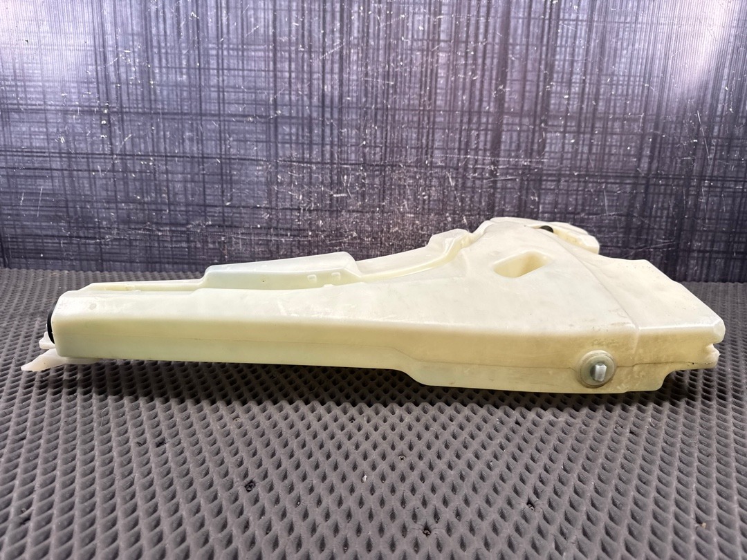 Бачок омывателя, 2500 рублей, Красноярск