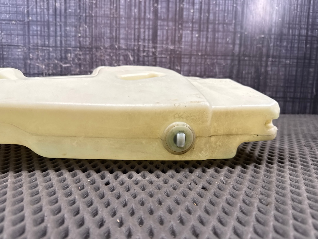 Бачок омывателя, 2500 рублей, Красноярск