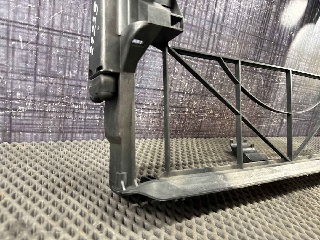 Рамка радиатора, 1518 рублей, Красноярск