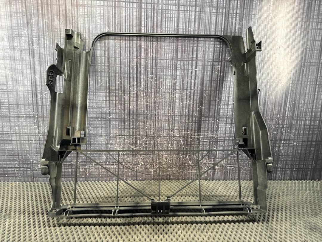 Рамка радиатора, 1518 рублей, Красноярск