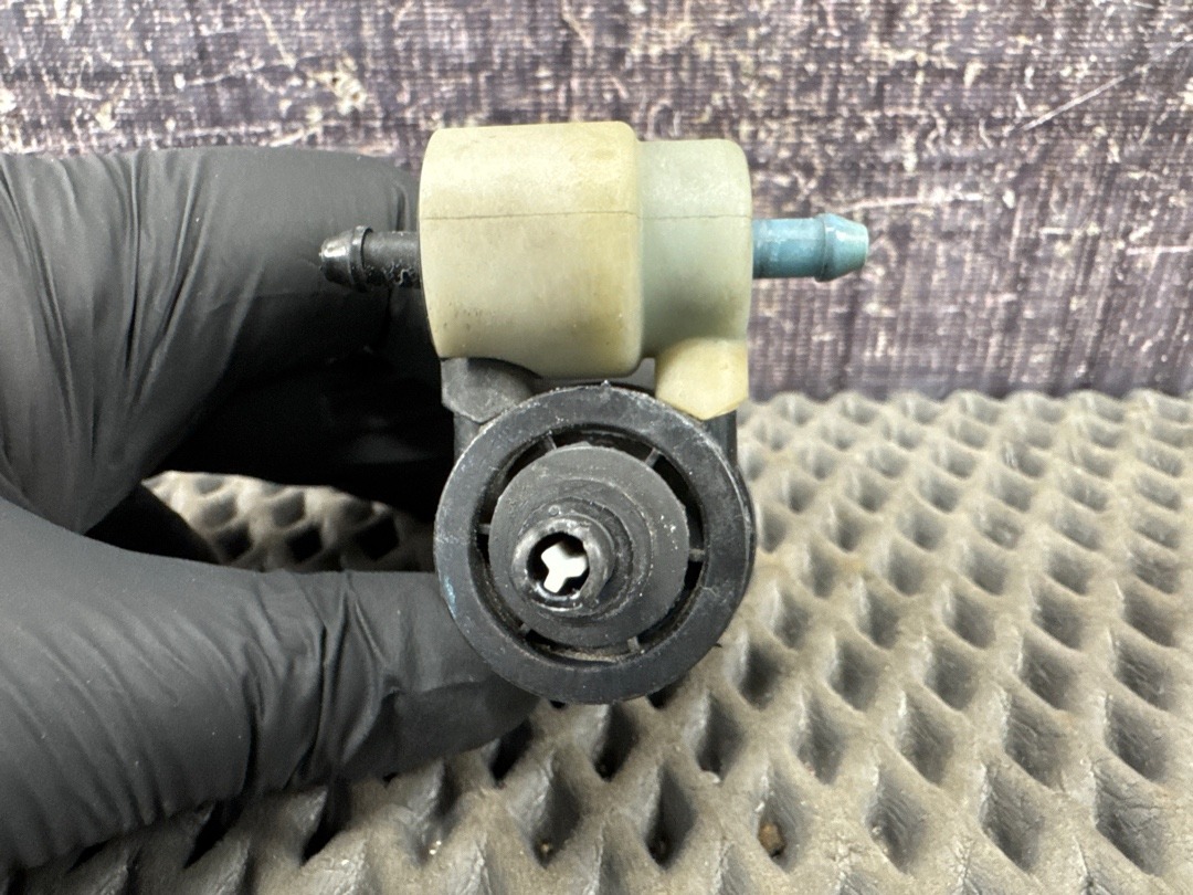 Мотор бачка стеклоомывателя, 980 рублей, Красноярск