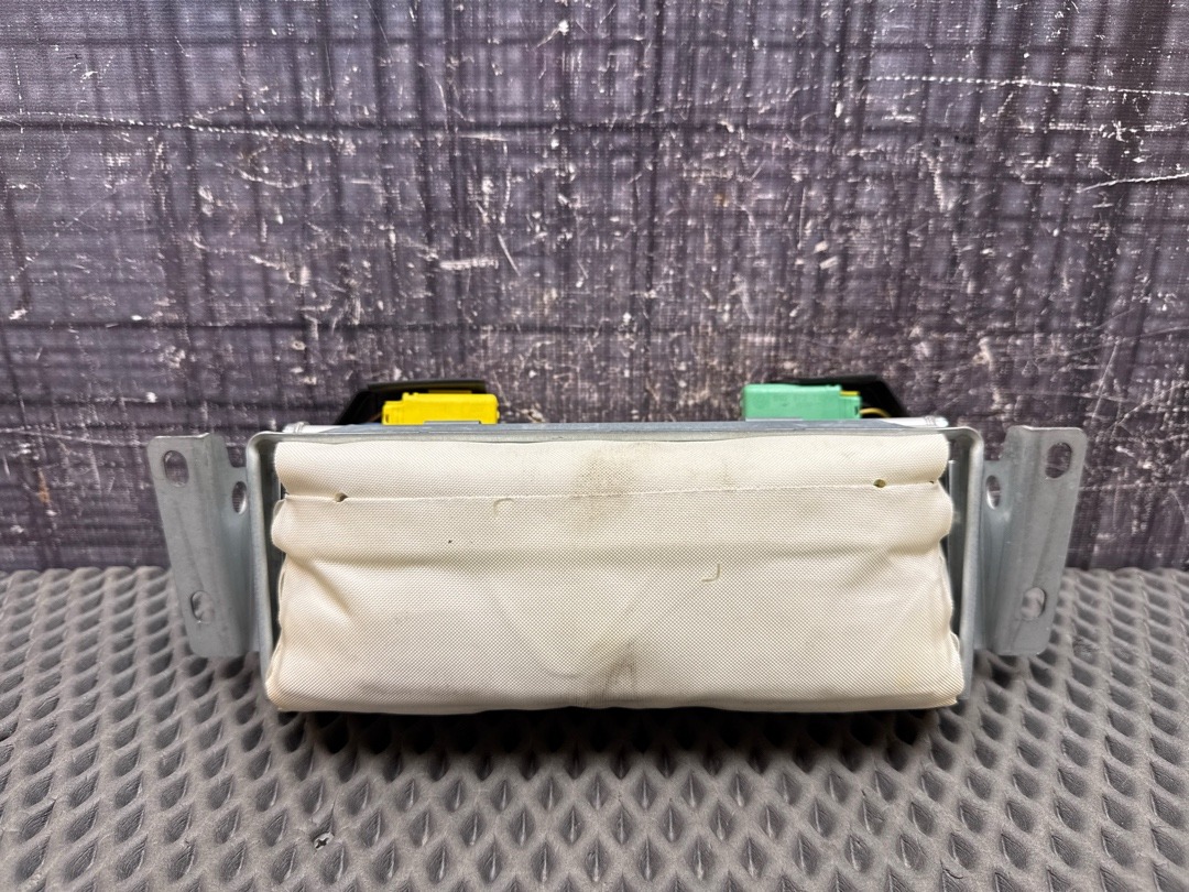 Подушка безопасности, 2500 рублей, Красноярск