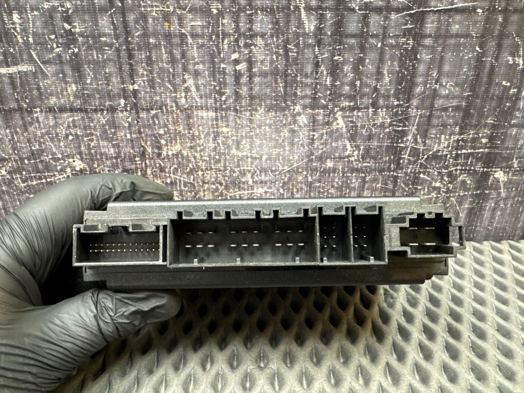 Блок управления бортовой сети, 3500 рублей, Красноярск