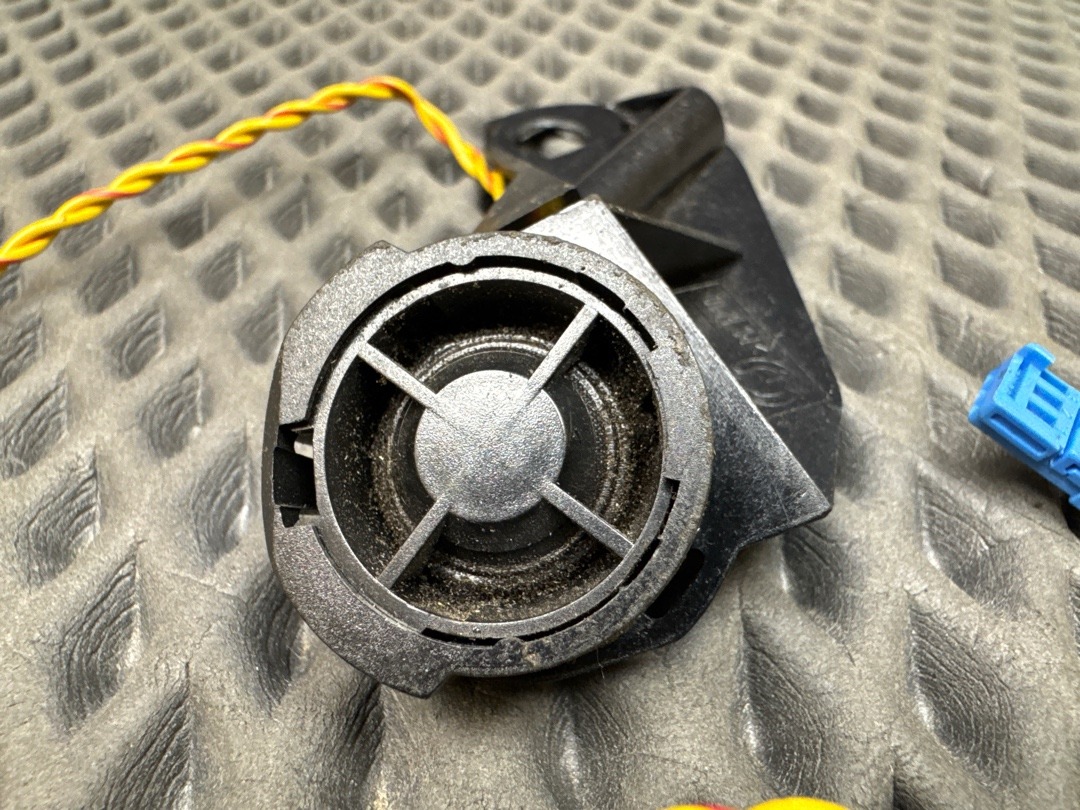 Динамик, 210 рублей, Красноярск