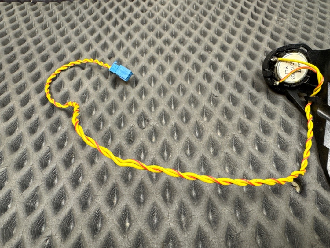 Динамик, 210 рублей, Красноярск