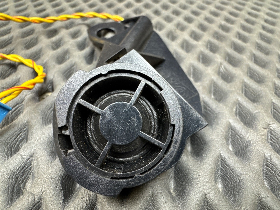 Динамик, 210 рублей, Красноярск