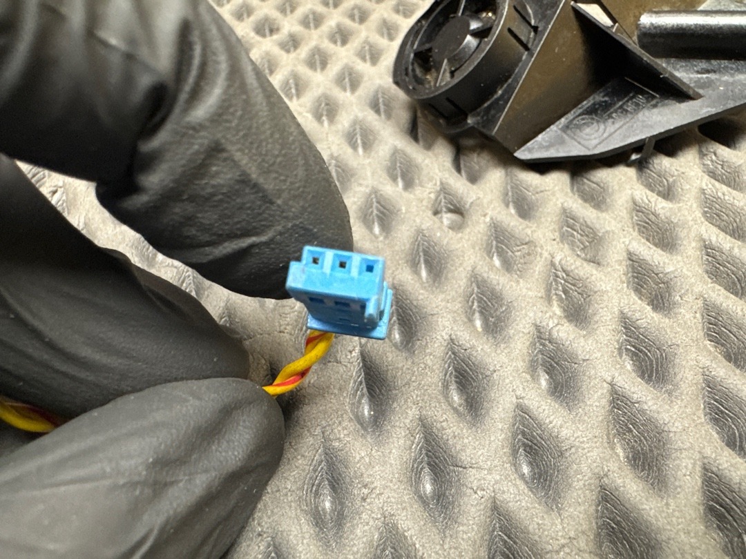 Динамик, 210 рублей, Красноярск