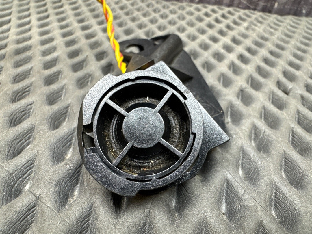 Динамик, 210 рублей, Красноярск