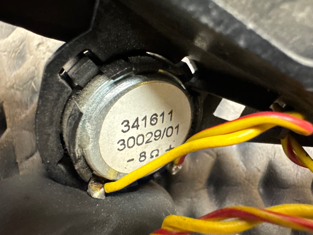 Динамик, 210 рублей, Красноярск