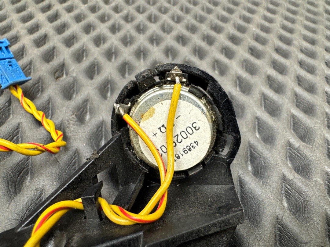 Динамик, 210 рублей, Красноярск