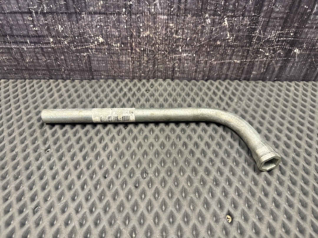 Ключ баллонный, 350 рублей, Красноярск