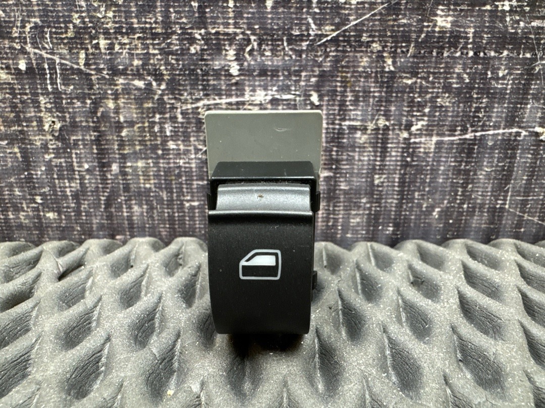 Кнопка стеклоподъемника, 250 рублей, Красноярск