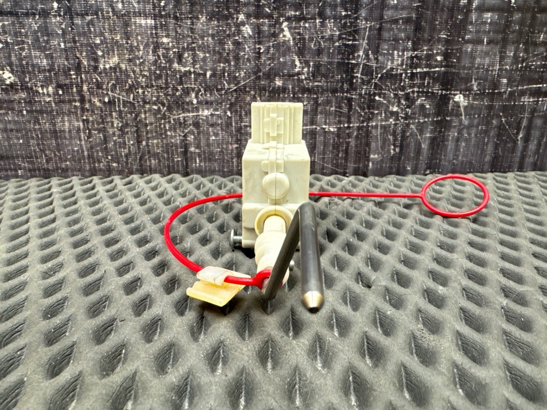 Замок лючка бензобака, 700 рублей, Красноярск