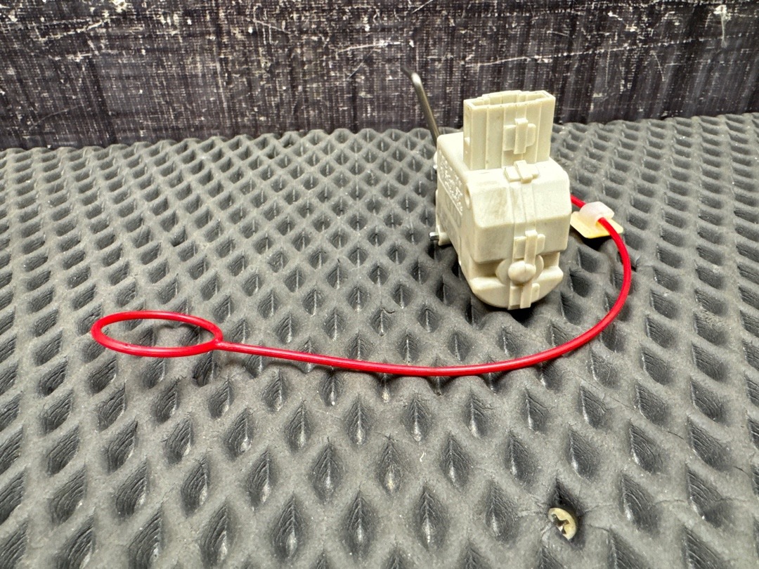 Замок лючка бензобака, 700 рублей, Красноярск