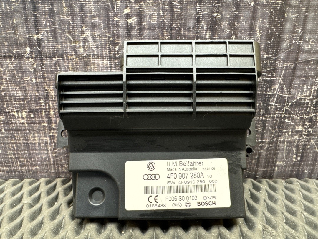 Блок управления бортовой сети, 2000 рублей, Красноярск