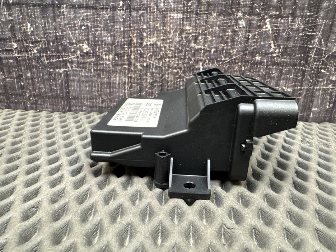 Блок управления бортовой сети, 2000 рублей, Красноярск