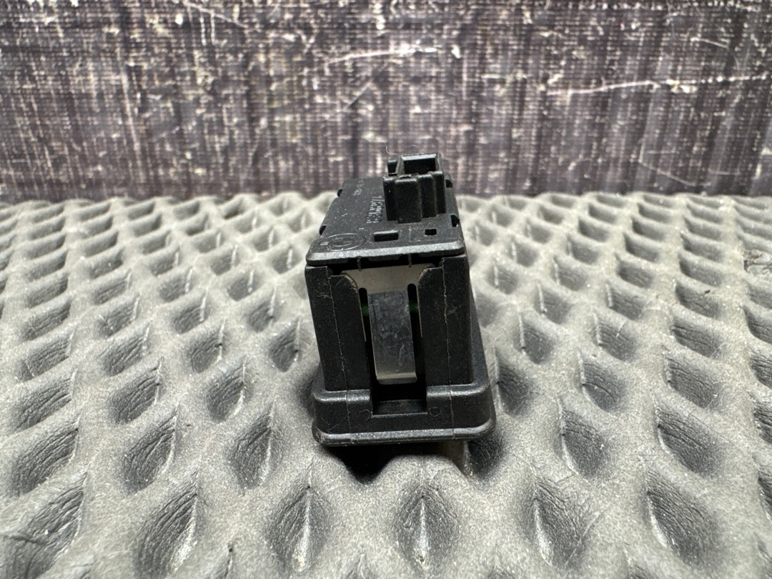 Кнопка стеклоподъемника, 210 рублей, Красноярск