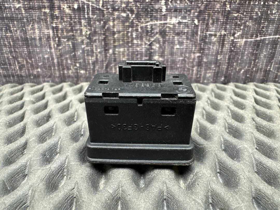 Кнопка стеклоподъемника, 210 рублей, Красноярск