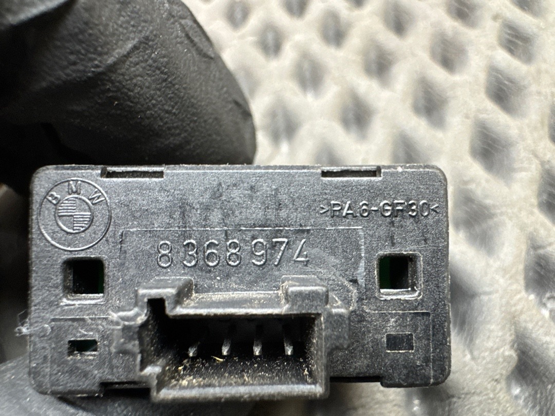 Кнопка стеклоподъемника, 210 рублей, Красноярск