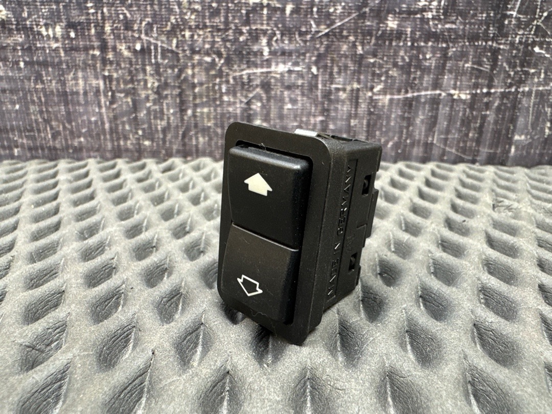 Кнопка стеклоподъемника, 210 рублей, Красноярск