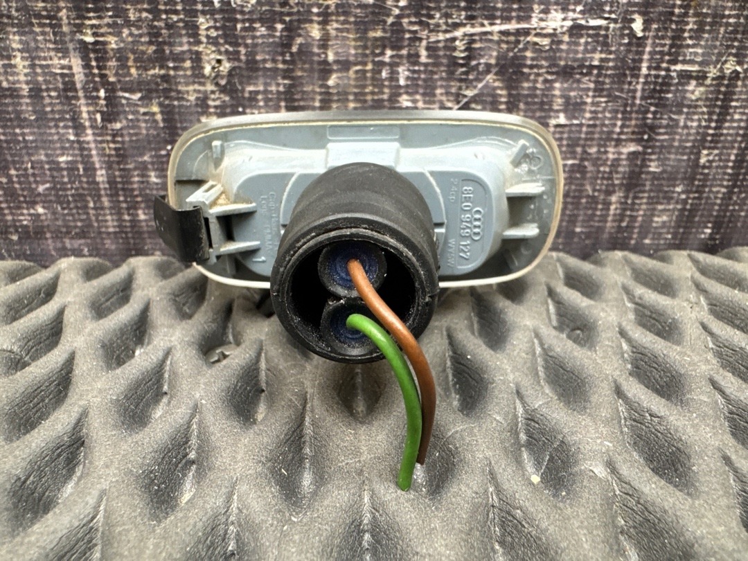 Повторитель в крыло, 500 рублей, Красноярск