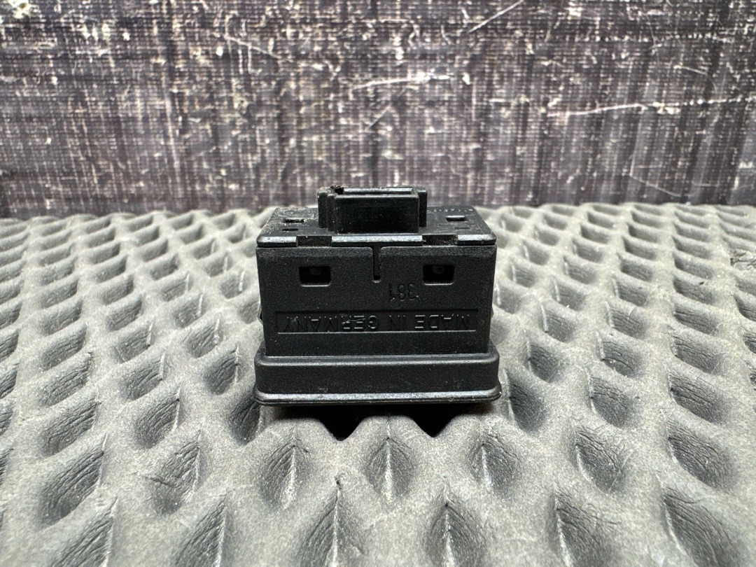 Кнопка стеклоподъемника, 210 рублей, Красноярск