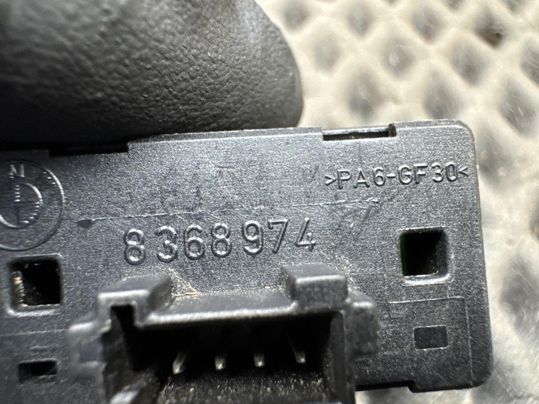 Кнопка стеклоподъемника, 210 рублей, Красноярск