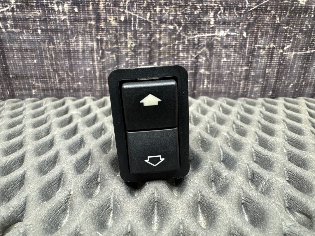 Кнопка стеклоподъемника, 210 рублей, Красноярск