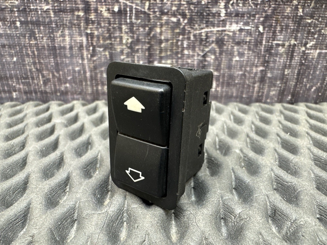 Кнопка стеклоподъемника, 210 рублей, Красноярск