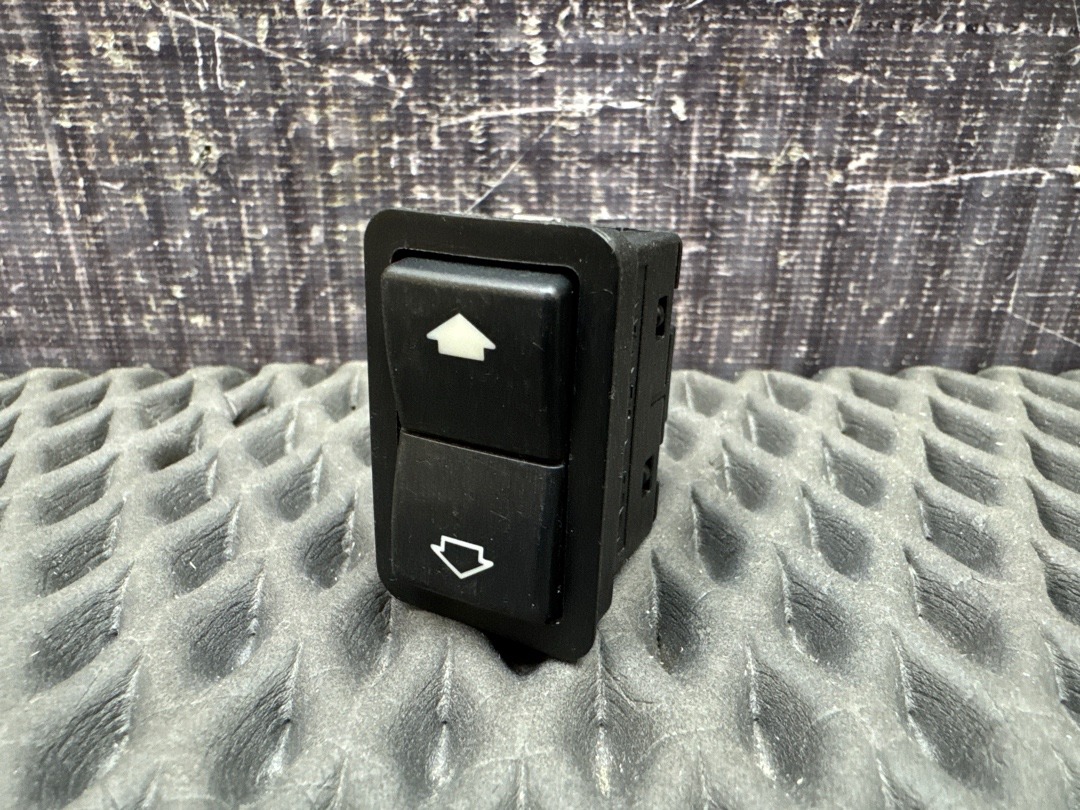 Кнопка стеклоподъемника, 210 рублей, Красноярск