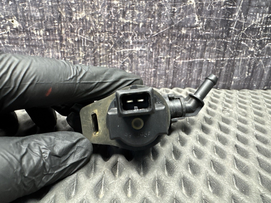 Клапан вентиляции топливного бака, 600 рублей, Красноярск