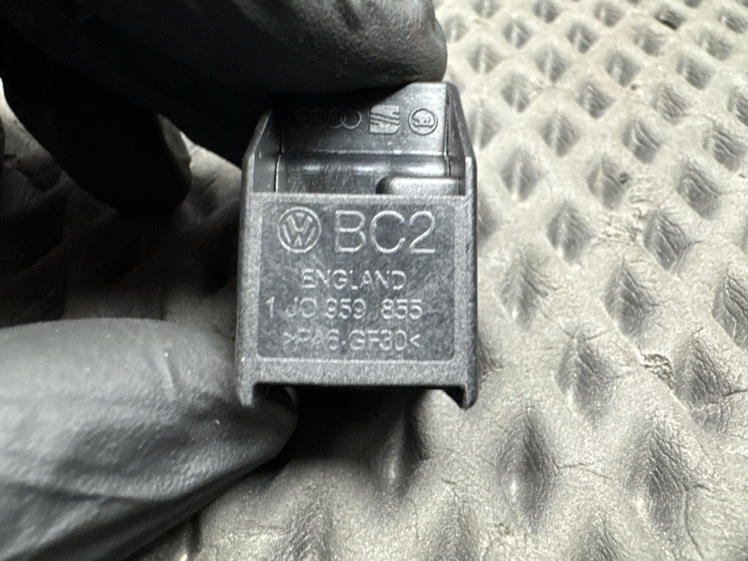 Кнопка стеклоподъемника, 250 рублей, Красноярск