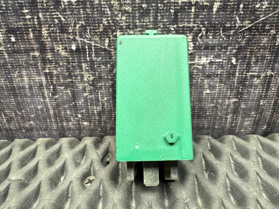 Реле, 432 рублей, Красноярск