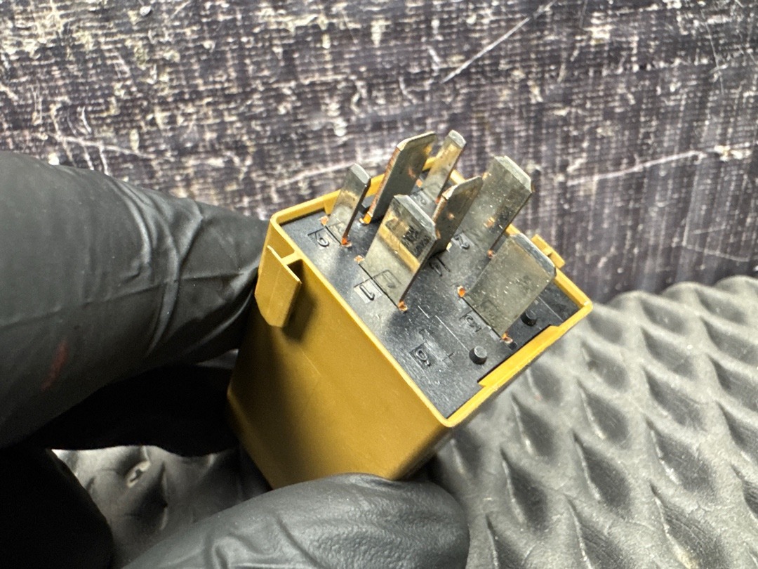 Реле, 432 рублей, Красноярск