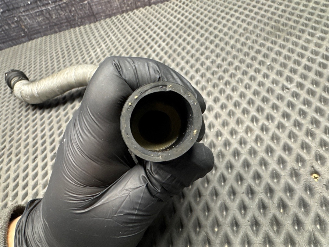 Патрубок печки, 500 рублей, Красноярск